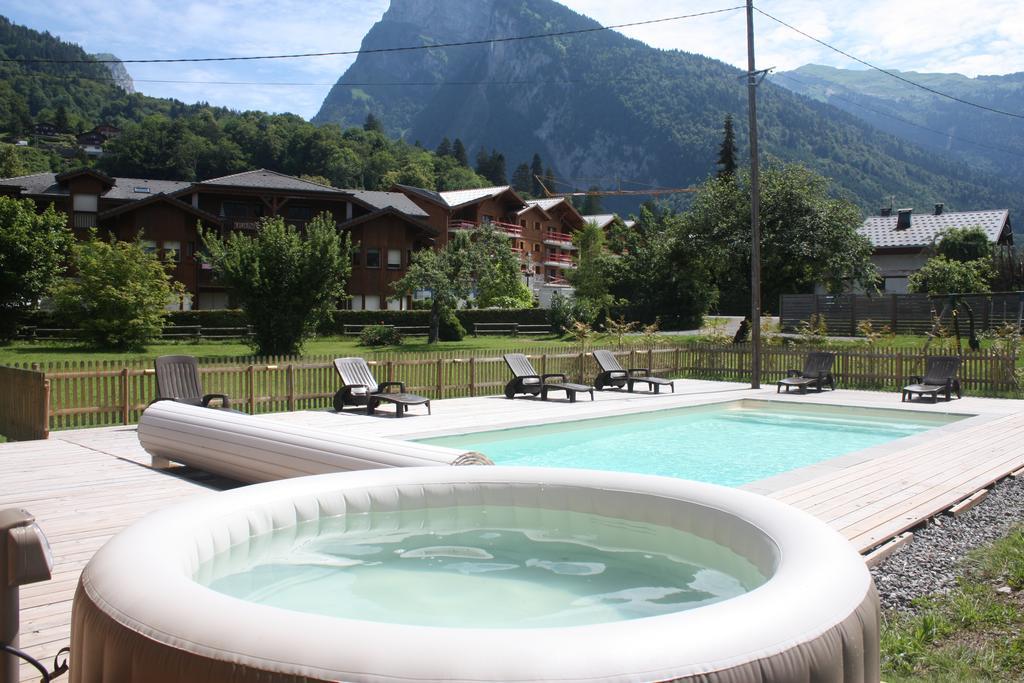 Residence Chalet Des Granges Samoëns Eksteriør billede